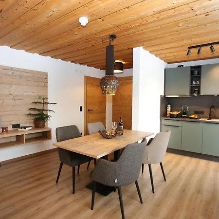 Apartmenthaus Sonnenhof * Berwang